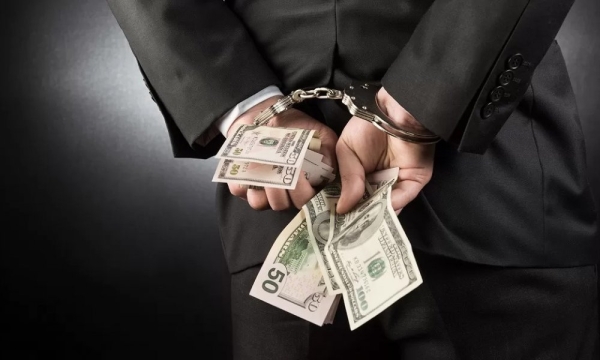 CFTC обвиняет мужчину из Огайо в мошенничестве на $12 млн и «схеме Биткойн Понци»