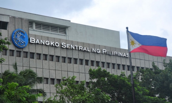 Филиппины сопротивляются валютным биржам, продолжая протекционистскую политику