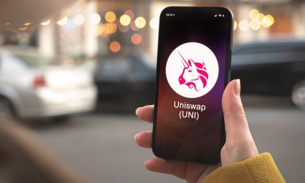 Uniswap запускает мобильный кошелек iOS в некоторых странах